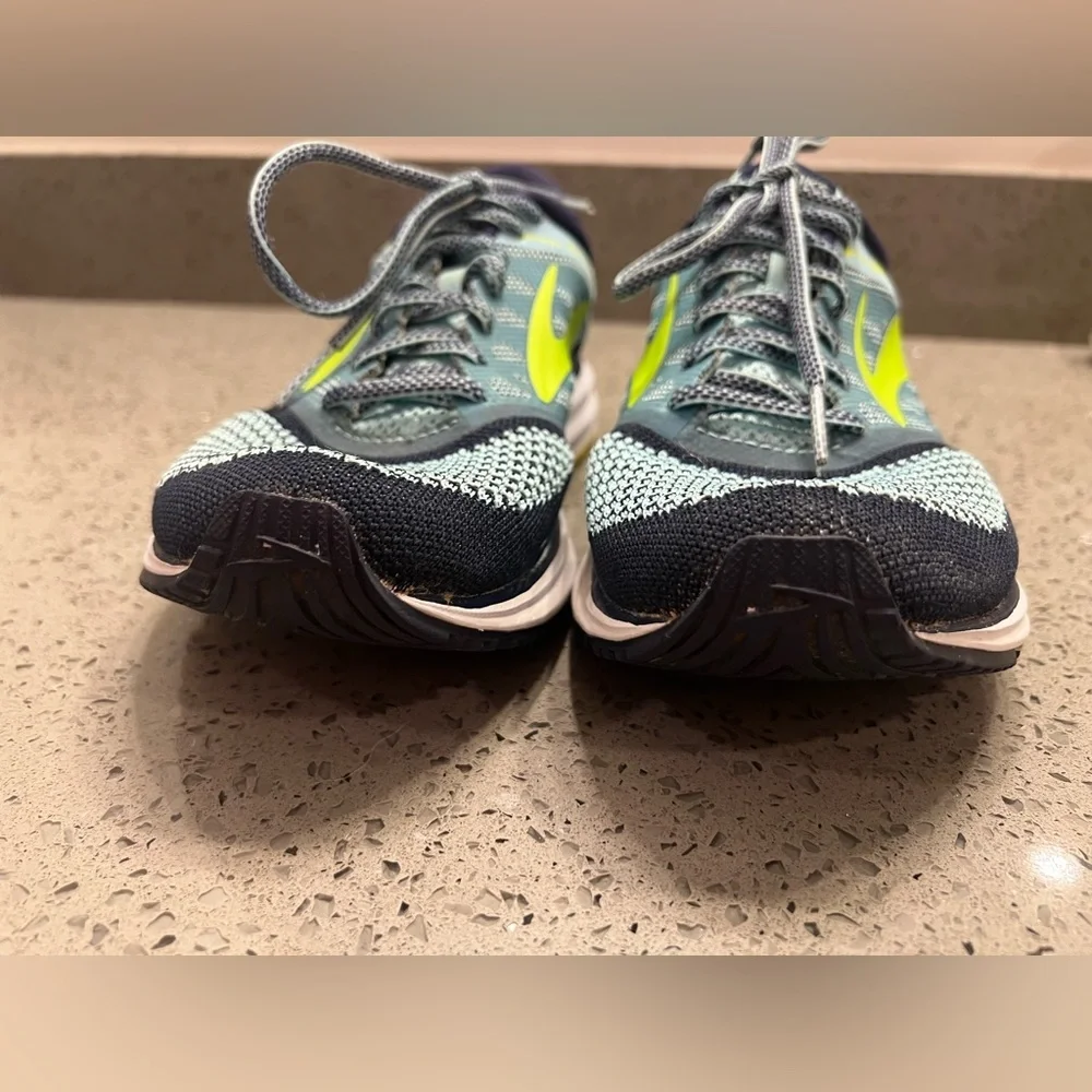 Brooks Womens Revel Blue Running Shoes Sneakers 8.5 - Picture 2 of 9